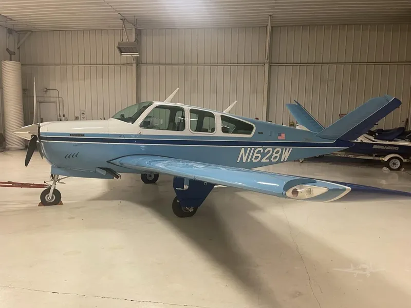 1972 Beechcraft V35B