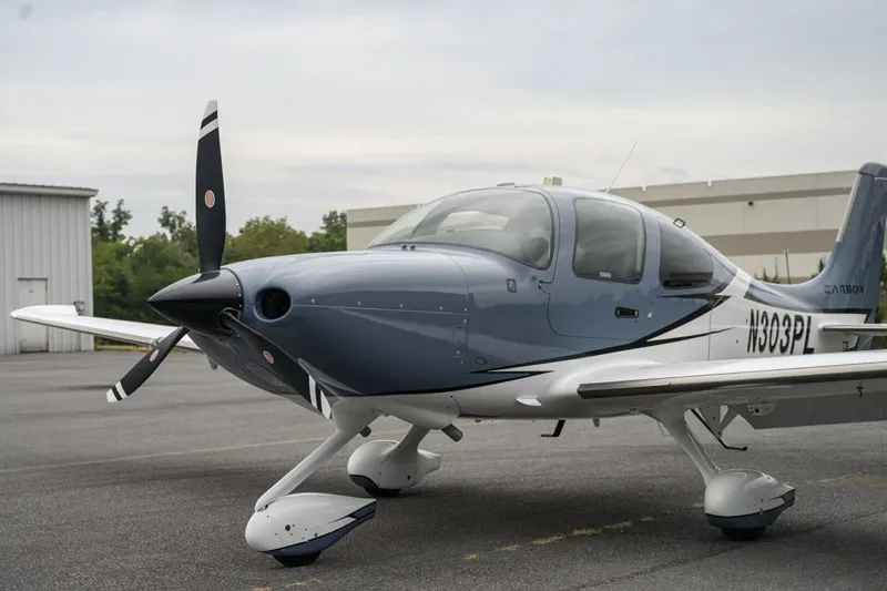 2021 Cirrus SR22 G6 GTS