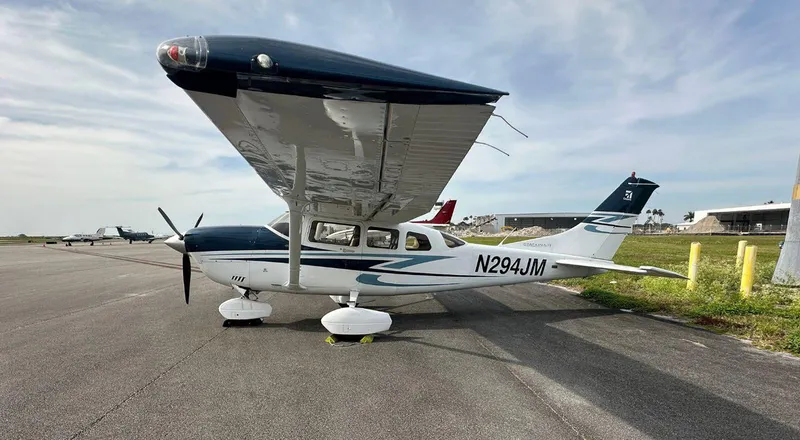 2007 Cessna 206H for sale