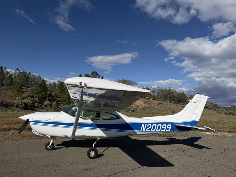 1982 Cessna 182 Skylane RG