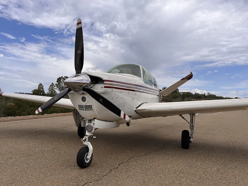 1966 Beechcraft V35