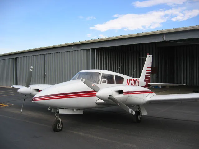 1964 Piper Twin Comanche PA-30