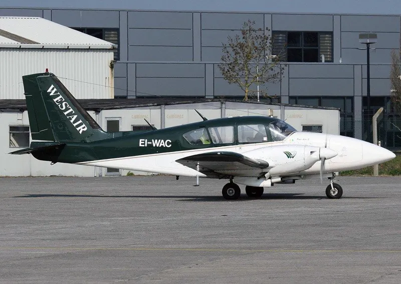 1971 Piper Aztec PA-23
