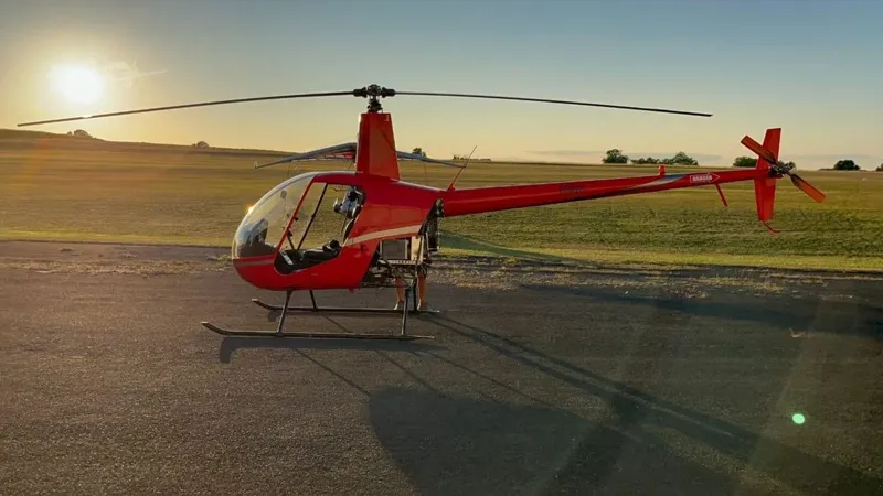 Robinson R22