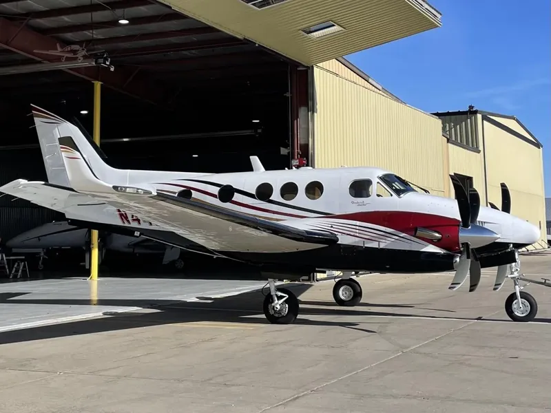 2013 Beechcraft C90GTx