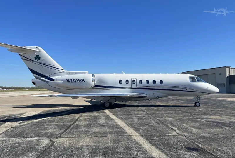 Hawker 4000