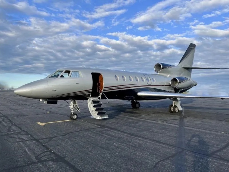 Dassault Falcon 50
