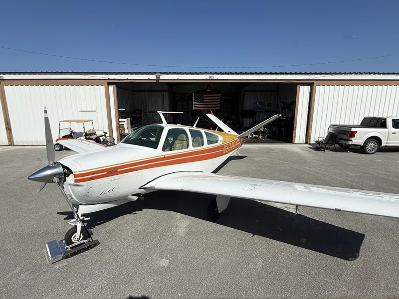 1979 Beechcraft V35B