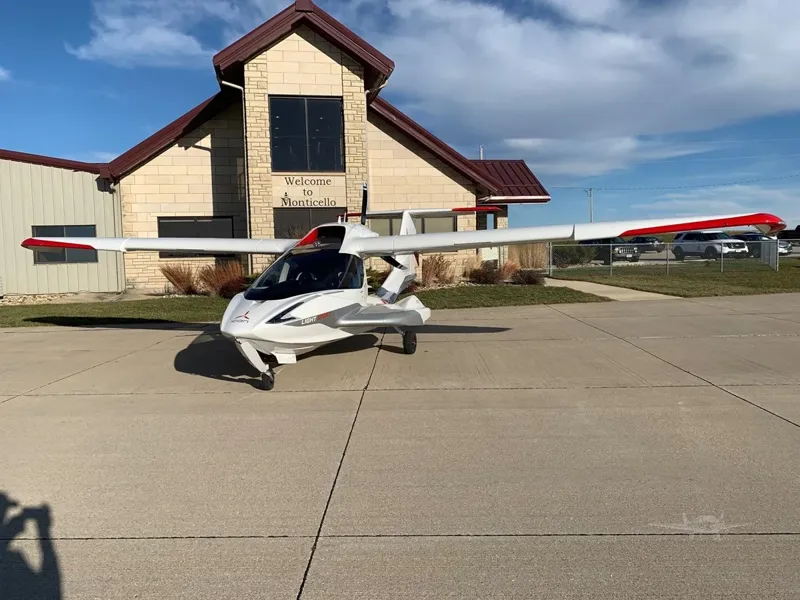 2019 Icon A5