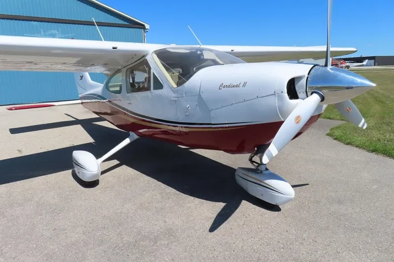 1975 Cessna 177