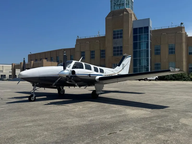 1980 Beechcraft 58P Baron