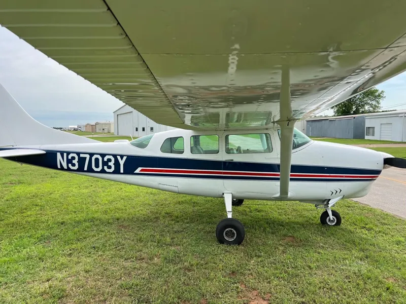 Cessna 210C