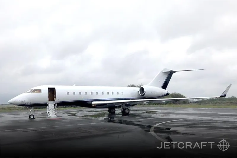 Bombardier Global 5000