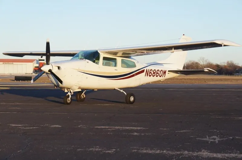 1977 Cessna T210M