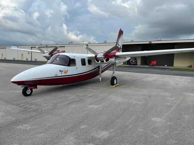 1962 Commander 680F for sale