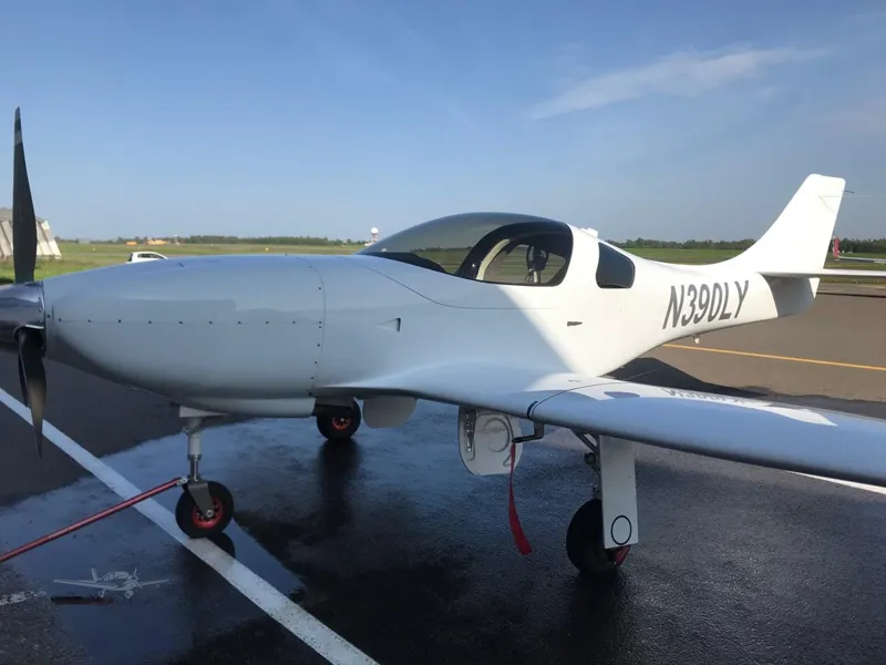 Lancair Legacy Reno Edit