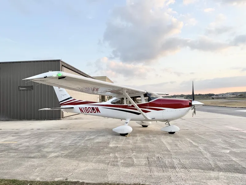 2006 Cessna 182T for sale