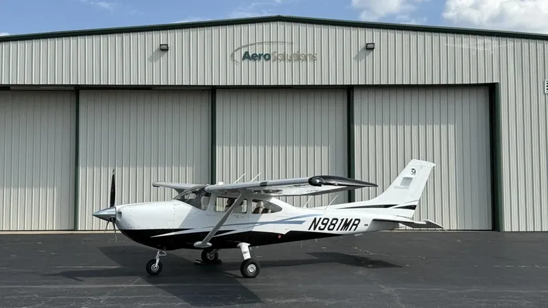 2010 Cessna 182T Skylane