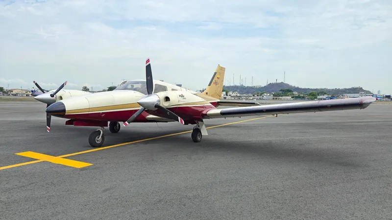2000 Piper Seneca for sale