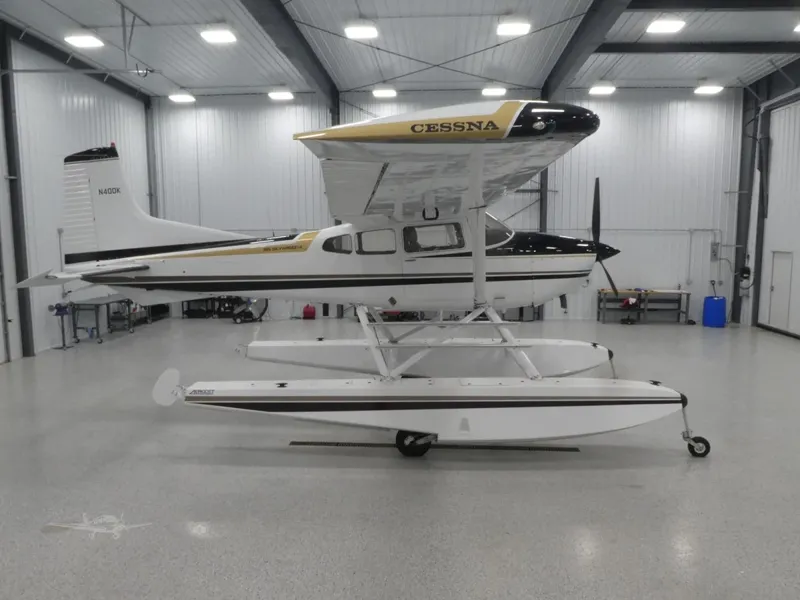 1979 Cessna A185F AMPHIBIAN