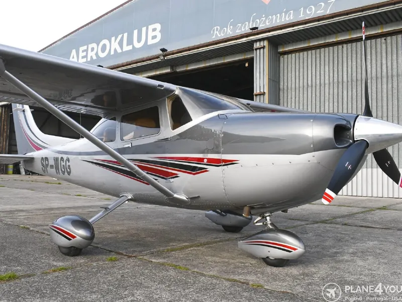 2005 Cessna 182T for sale