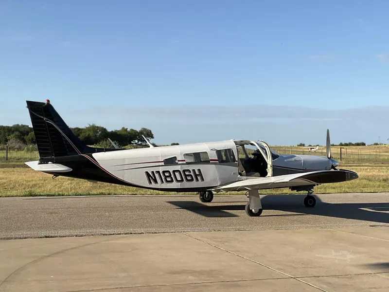 1977 Piper PA-32R-300