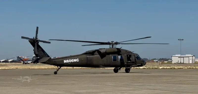 Sikorsky UH-60L Black Hawk