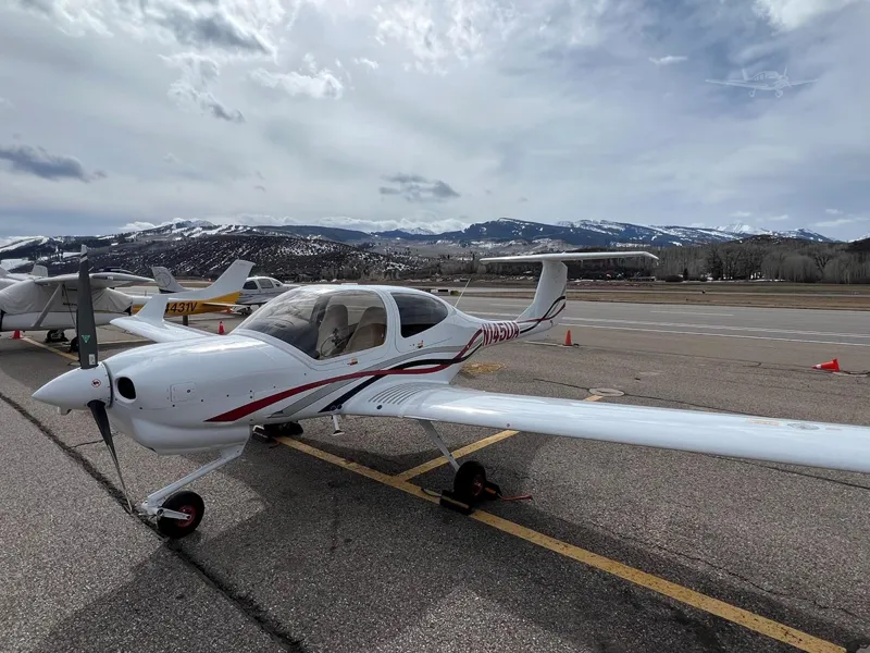 2023 Diamond DA40 for sale