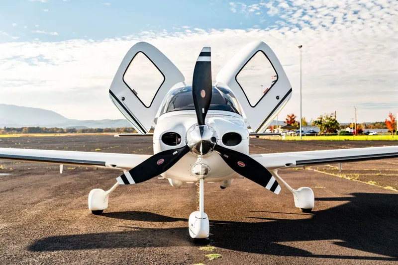 2006 CIRRUS SR22T (sold)