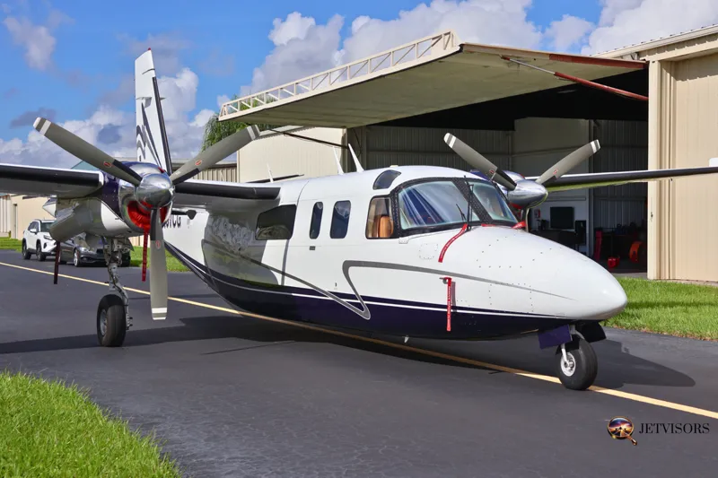 1979 Commander 690B-II for sale