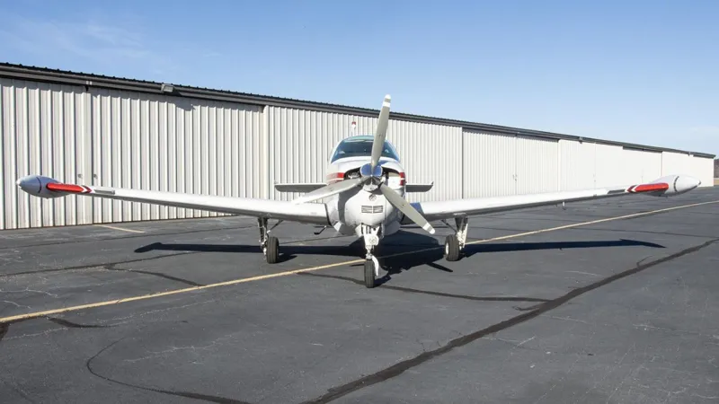 1997 Beechcraft Bonanza A36 for sale