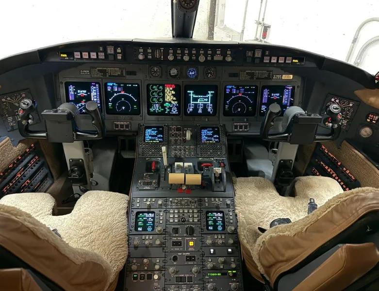 2004 Bombardier Challenger 604 for sale