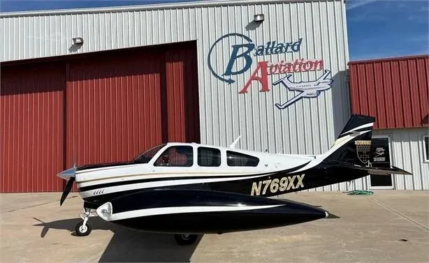 1980 Beechcraft Bonanza F33A