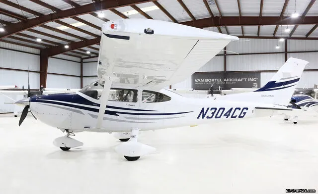 2005 Cessna 182T