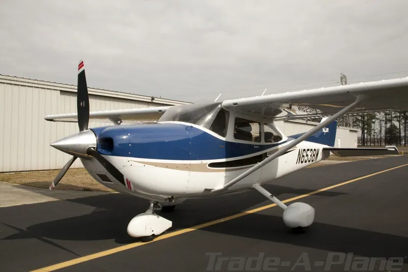 2004 Cessna 182T Skylane