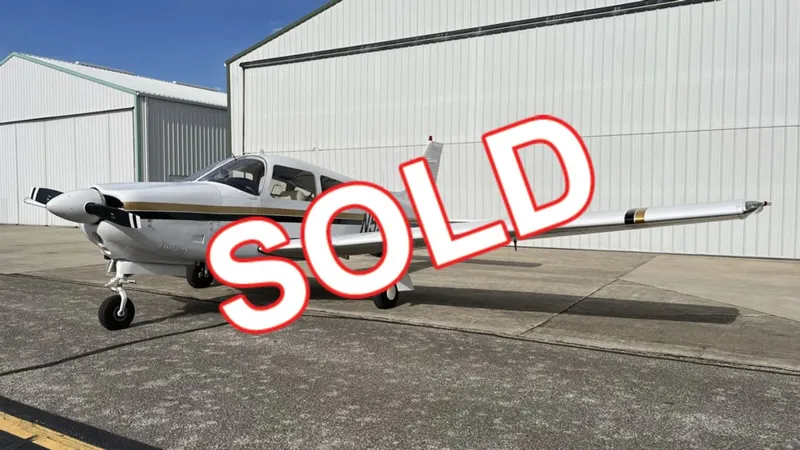 1989 PIPER Arrow (sold)