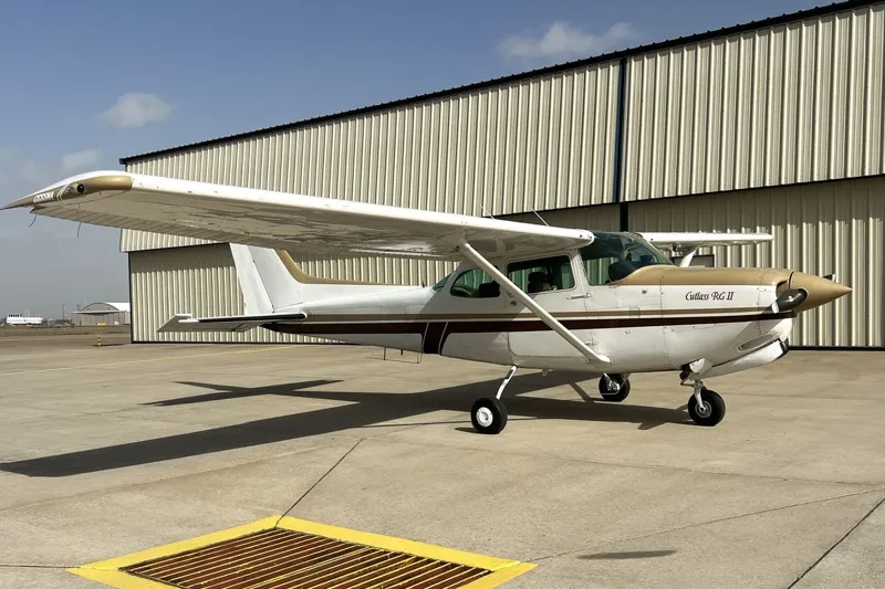 1980 Cessna 172RG Cutlass