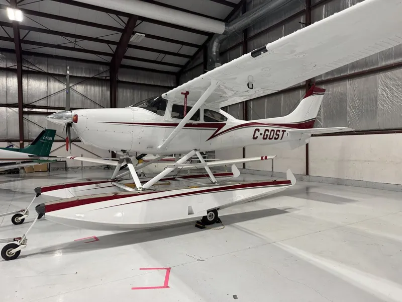 1999 Cessna 182S for sale