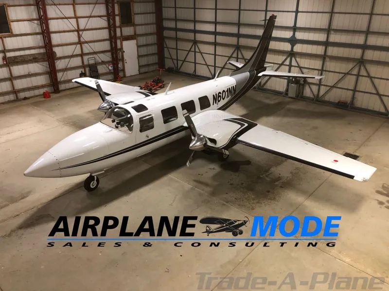 1975 Aerostar 601P