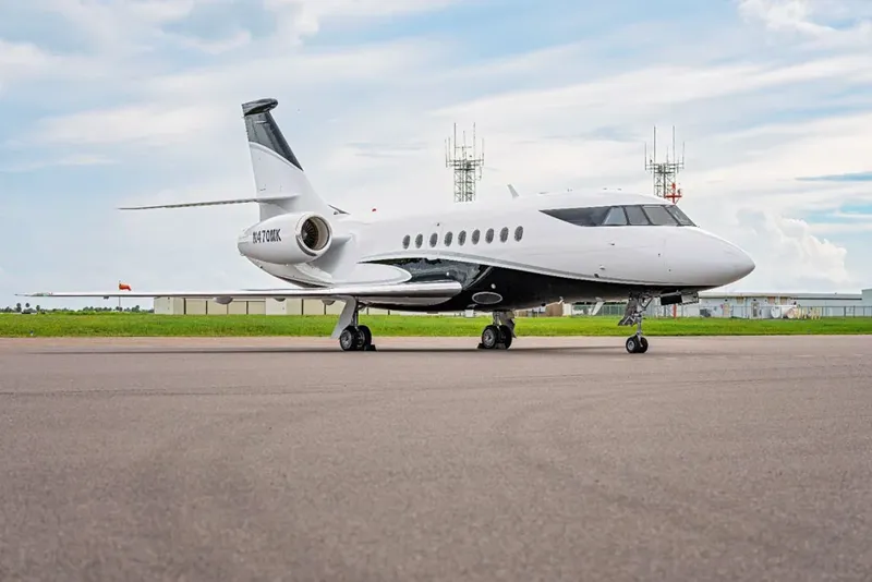 2001 Dassault Falcon 2000