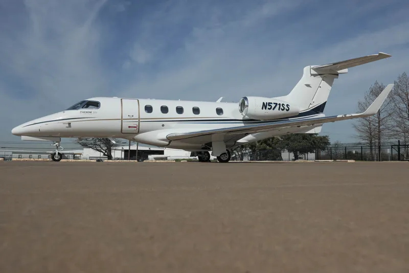 2016 Embraer Phenom 300