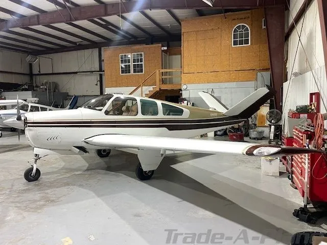1966 Beechcraft V35