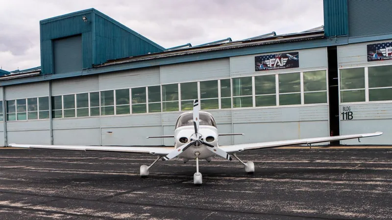 2004 Cirrus SR22 for sale