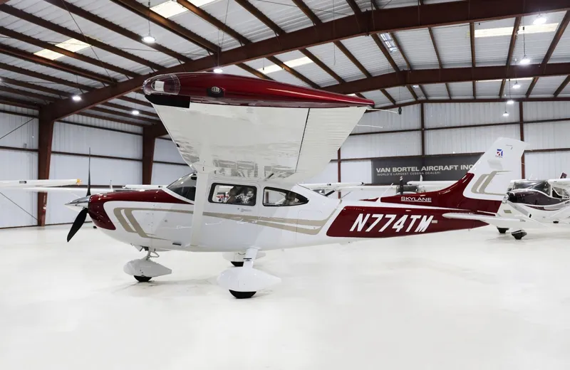 2019 Cessna 182T for sale