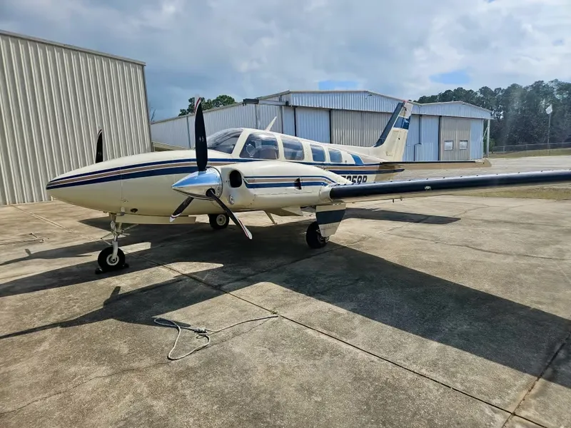 1984 Beechcraft 58P Baron