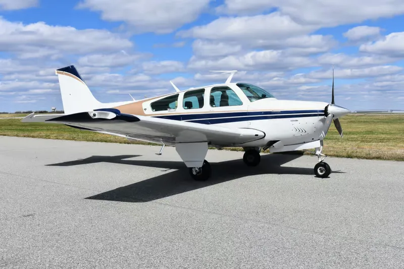 1976 BEECHCRAFT Bonanza F33A (sold)
