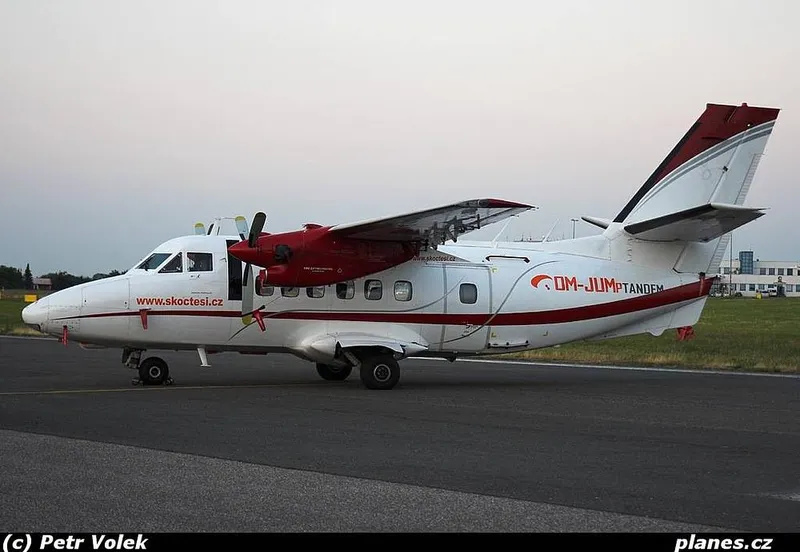 1985 LET L-410 Uvp