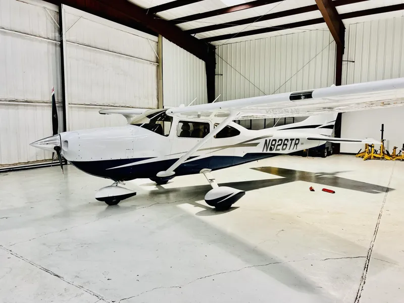 2010 Cessna 182T for sale
