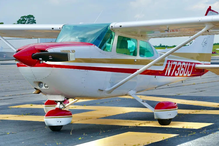 1977 Cessna 172S