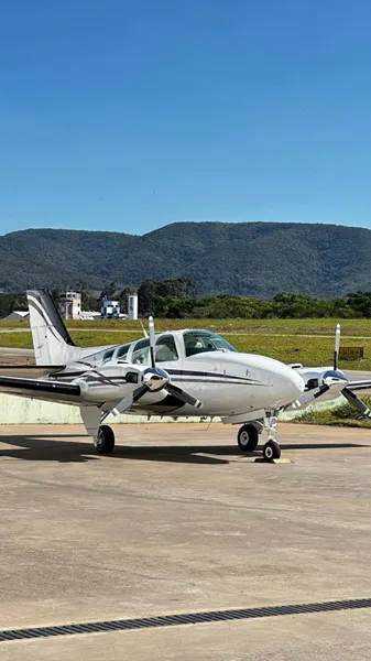 2000 Beechcraft Baron 58 for sale
